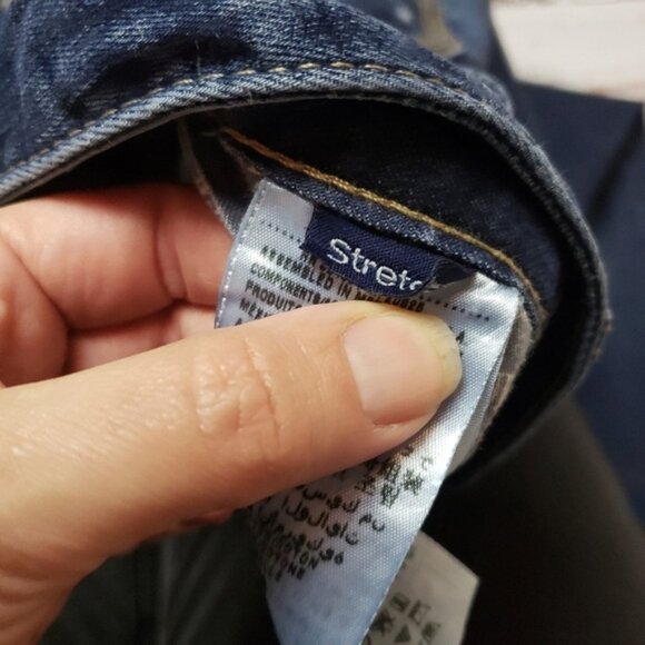 Guess Jeans Flirty Boot Cut Dark Wash Stretch Distressed Flap Pockets - Picture 10 of 15